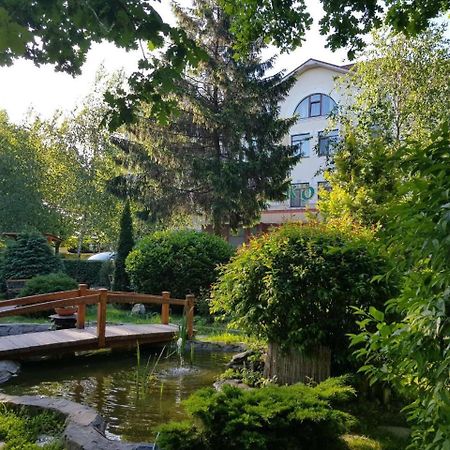 Hotel Helikon Yanoshi ภายนอก รูปภาพ